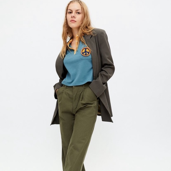 Urban Outfitters Icon Patch Polo Shirt NWT - Picture 3 of 8